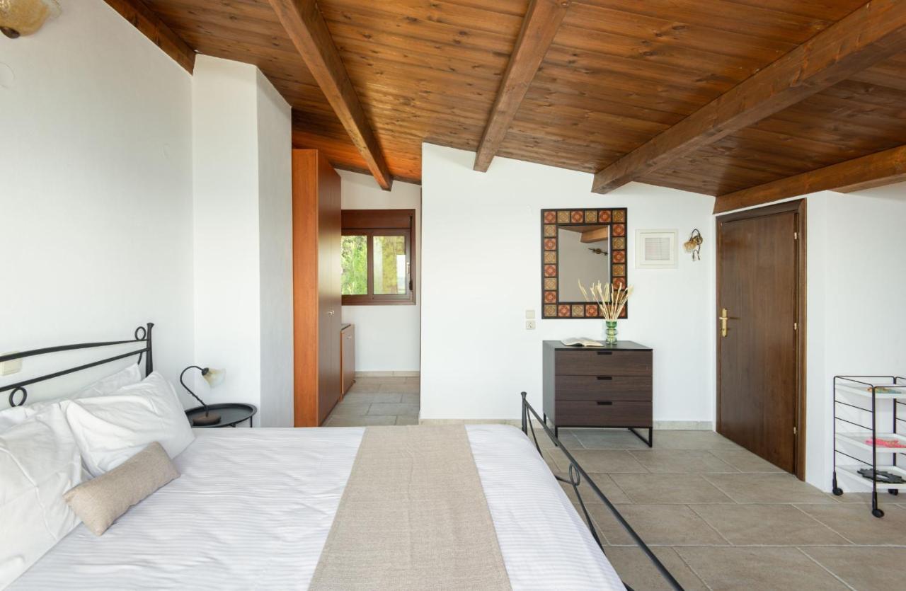 Seagrove, Beachfront Villa In Possidi #Feelslikehome สกาลา ฟูร์กาส ภายนอก รูปภาพ